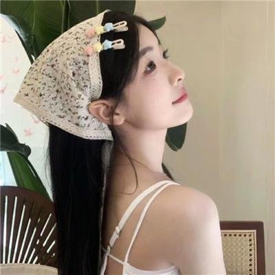 春花凝雨露