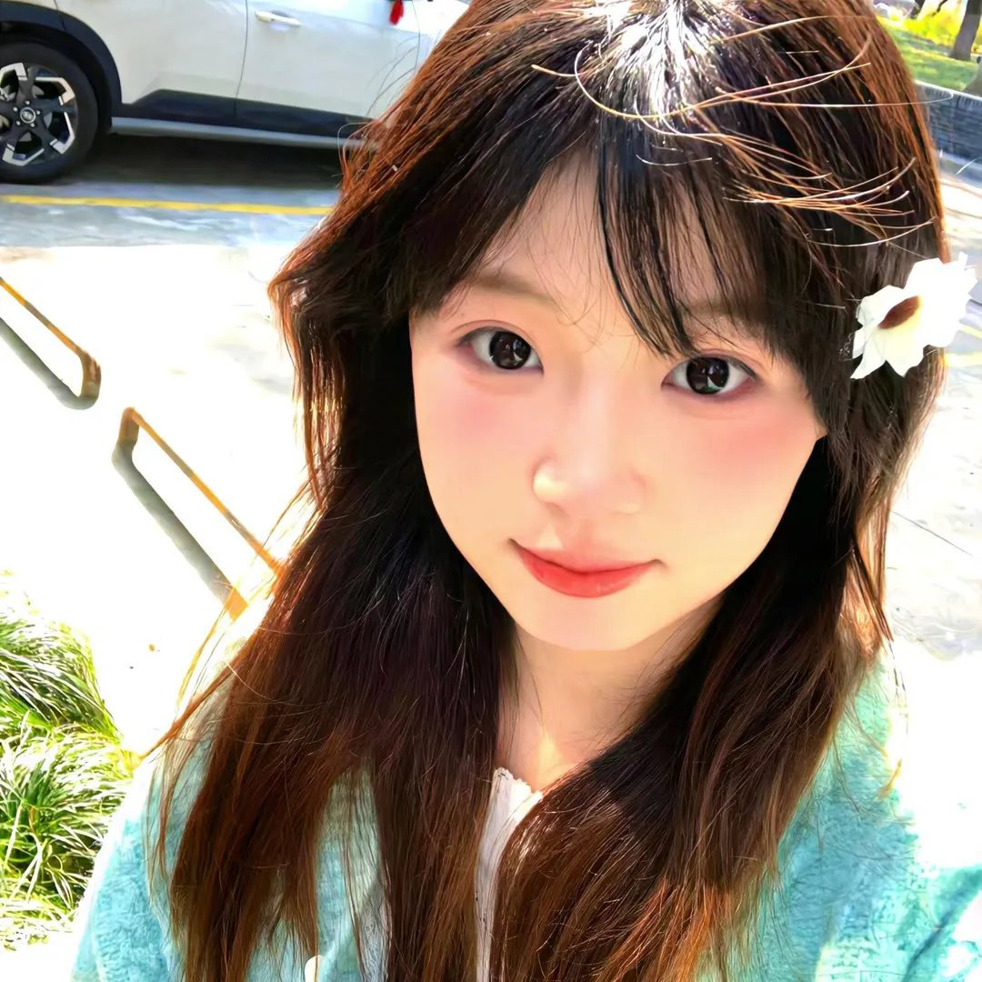 属于她们的片刻